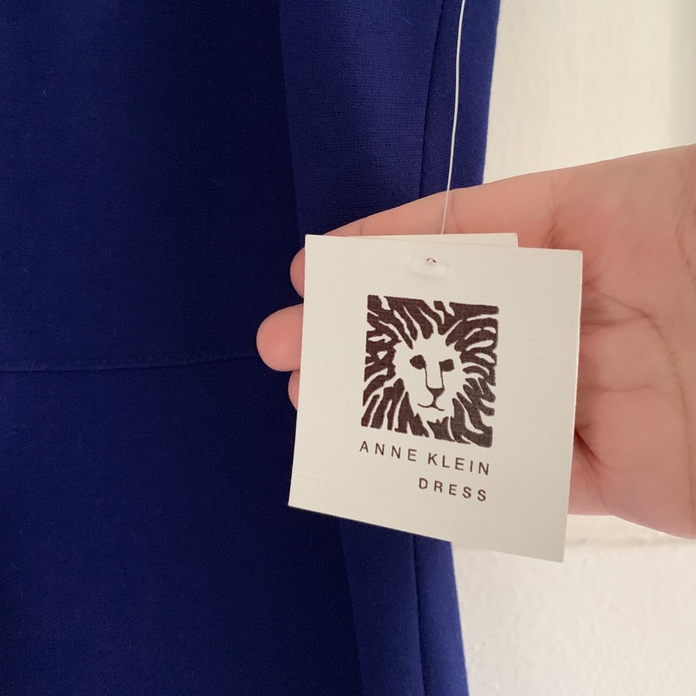 Anne Klein Dress in lovely UltraMarine Blue
